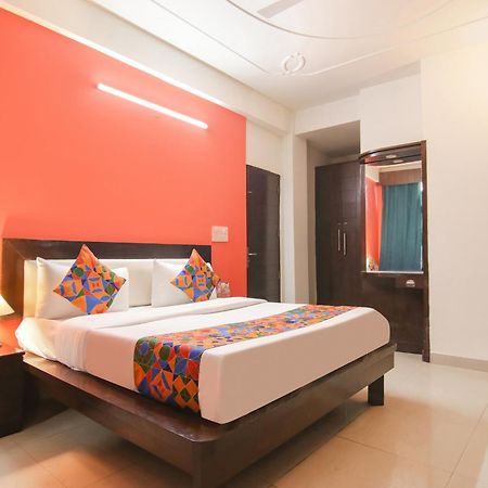 Fabhotel The Lavish Villa Badshahpur Екстер'єр фото