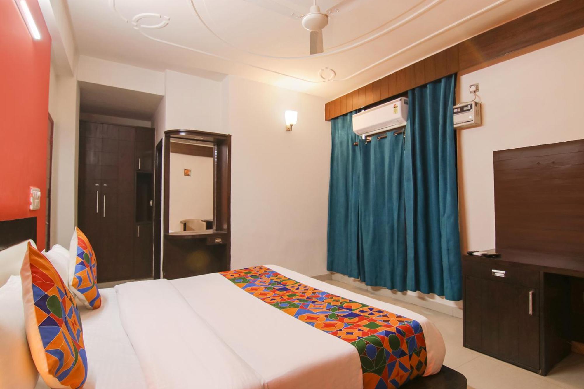 Fabhotel The Lavish Villa Badshahpur Екстер'єр фото
