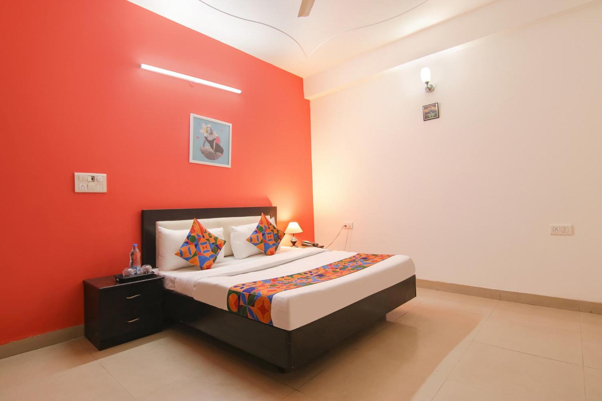 Fabhotel The Lavish Villa Badshahpur Екстер'єр фото